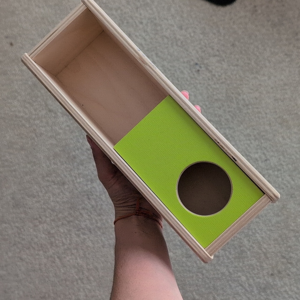 Lovevery Object Permancen slider box
